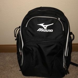 volleyball mizuno backpack